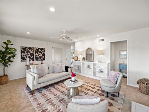 26611  Cuenca  , Mission Viejo, CA