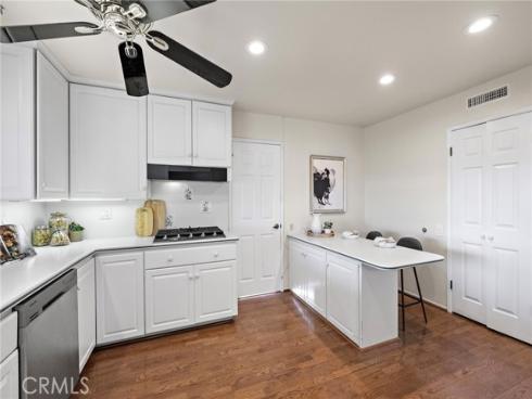 26611  Cuenca  , Mission Viejo, CA