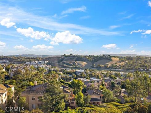 26611  Cuenca  , Mission Viejo, CA