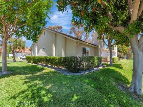 27862  Via Granados  , Mission Viejo, CA