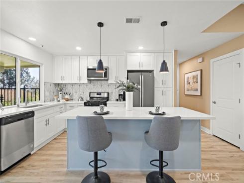 28122 Via Congora , Mission Viejo, CA