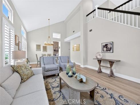 21285 Amora , Mission Viejo, CA