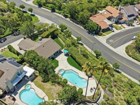 21711 Bogarra , Mission Viejo, CA