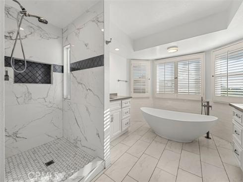 22971 Tiagua , Mission Viejo, CA