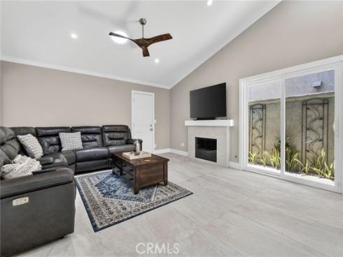 27441 Valderas , Mission Viejo, CA