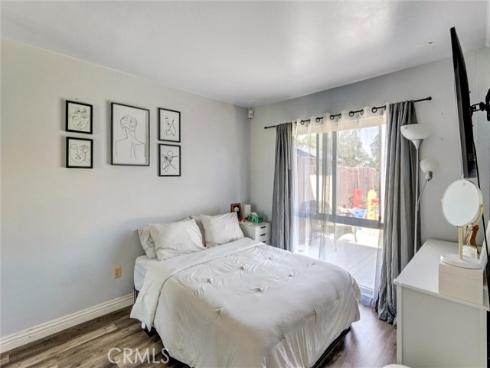 25231 Pericia , Mission Viejo, CA