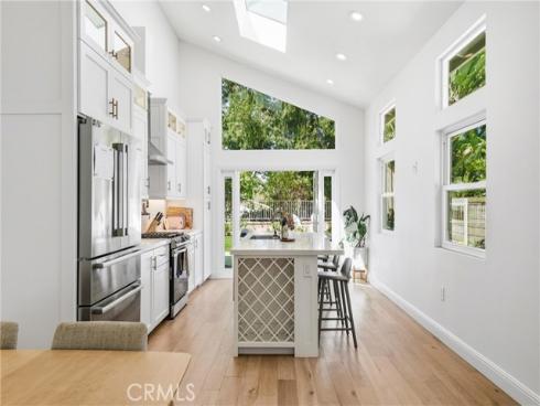 28435 Ronea , Mission Viejo, CA