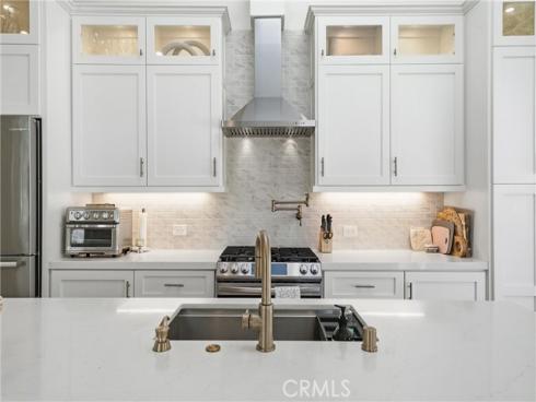 28435 Ronea , Mission Viejo, CA