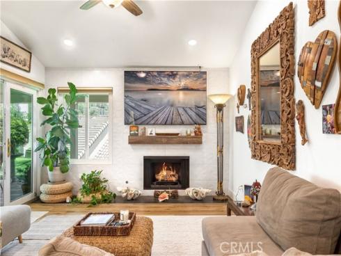 23672 Villena , Mission Viejo, CA