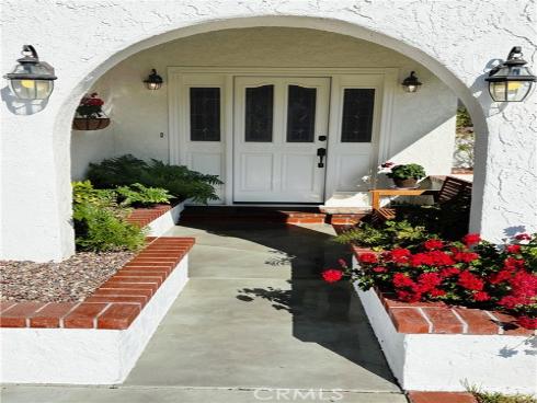 28375 Ronea , Mission Viejo, CA