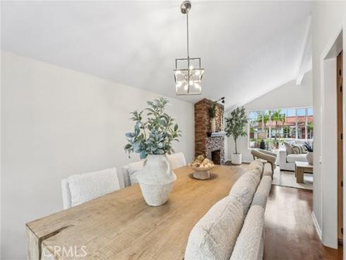 22395 Salmeron , Mission Viejo, CA