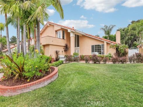 22395 Salmeron , Mission Viejo, CA