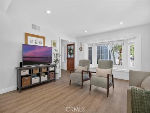 21941 Tobarra , Mission Viejo, CA