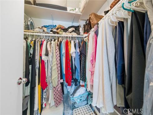 27743 Zircon 104 , Mission Viejo, CA