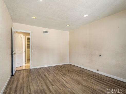25422  Maximus  , Mission Viejo, CA