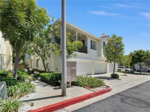 413 Knoll Lake , Mission Viejo, CA