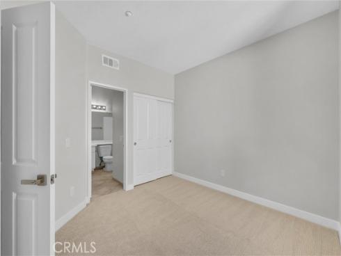 413  Knoll Lake  , Mission Viejo, CA