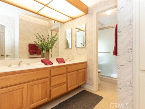 22682  Ledana  , Mission Viejo, CA