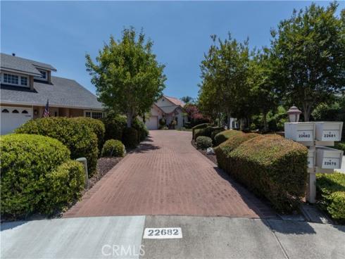 22682  Ledana  , Mission Viejo, CA