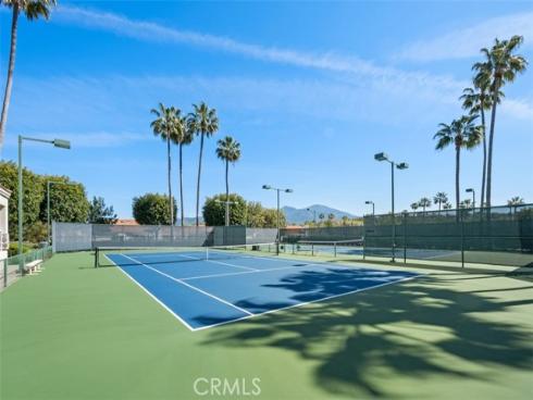 21315  Amora  , Mission Viejo, CA