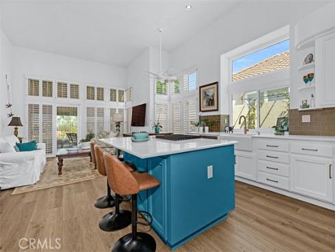 21315 Amora , Mission Viejo, CA
