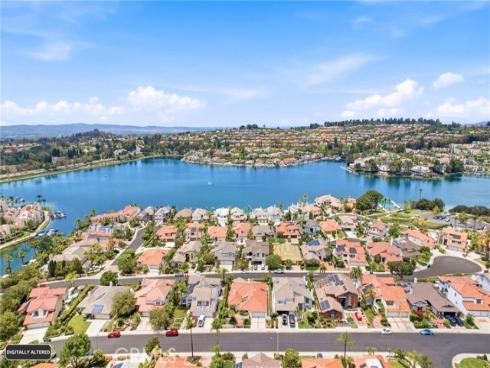 23021 Tiagua , Mission Viejo, CA