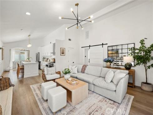 27002 El Retiro , Mission Viejo, CA