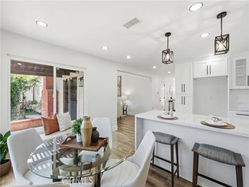 27706  Calle Valdes  , Mission Viejo, CA