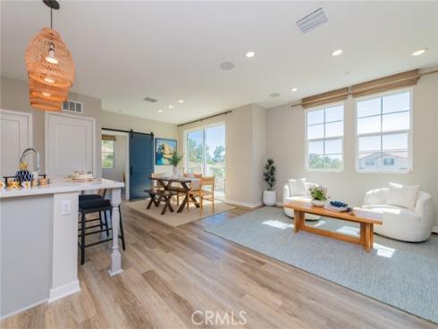 209 Niebla Lane, Mission Viejo, CA