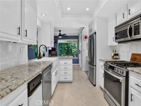 27871  Esporlas  27 , Mission Viejo, CA