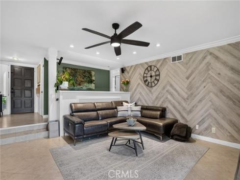 27871  Esporlas  27 , Mission Viejo, CA