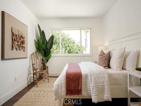 25721 Cervantes , Mission Viejo, CA