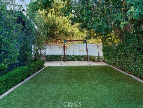 25721 Cervantes , Mission Viejo, CA