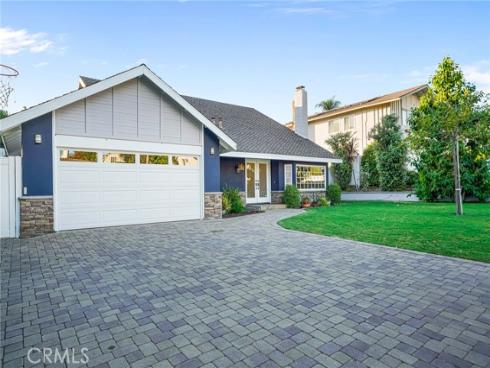 25721 Cervantes , Mission Viejo, CA