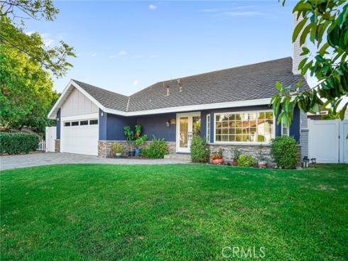 25721 Cervantes , Mission Viejo, CA