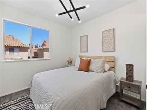 27414 Iris , Mission Viejo, CA