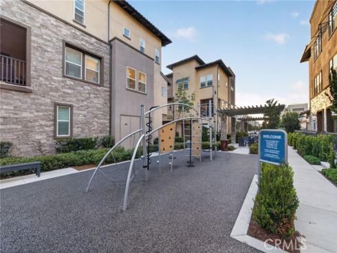 169 Hideaway loop , Mission Viejo, CA