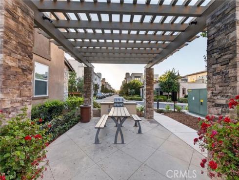 169 Hideaway loop , Mission Viejo, CA