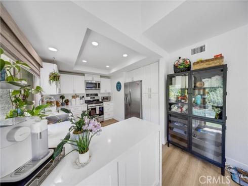 26692 Manzanares , Mission Viejo, CA