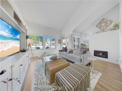 26692 Manzanares , Mission Viejo, CA