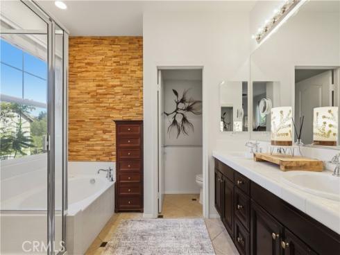 2 Sheridan , Mission Viejo, CA