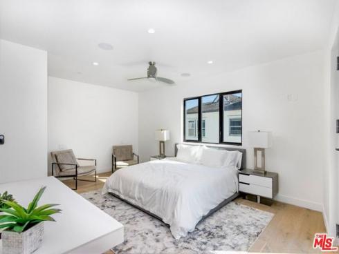 1703  Plaza Del Sur  , Newport Beach, CA