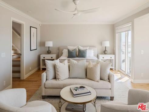 506 W Oceanfront  2 , Newport Beach, CA