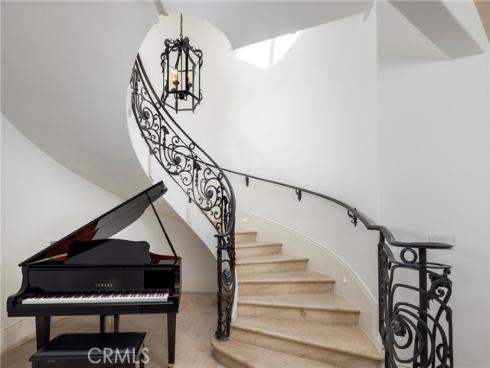 2258  Channel   Road, Newport Beach, CA