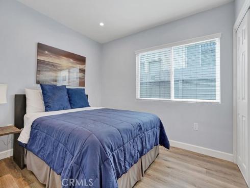 1320 W Balboa   Boulevard, Newport Beach, CA