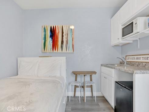 1320 W Balboa   Boulevard, Newport Beach, CA