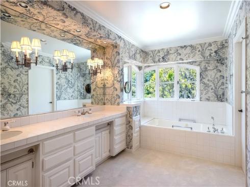 1100  Polaris   Drive, Newport Beach, CA