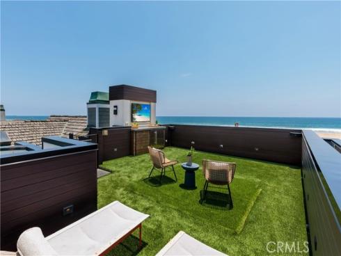7104 W Oceanfront  , Newport Beach, CA