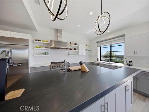 17  Monaco  12 , Newport Beach, CA