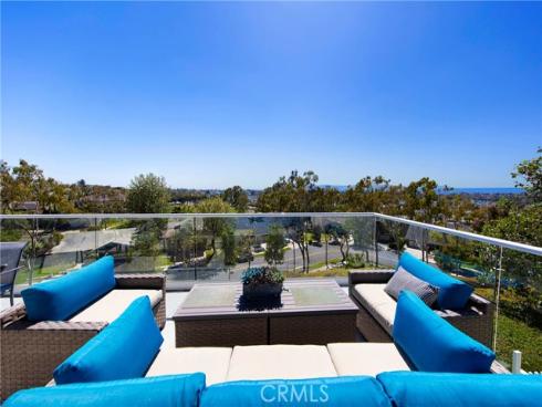17  Monaco  12 , Newport Beach, CA